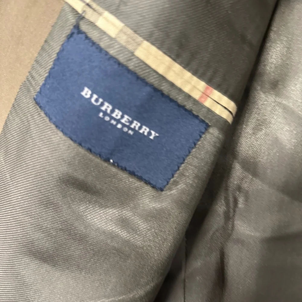 Burberry london kensington